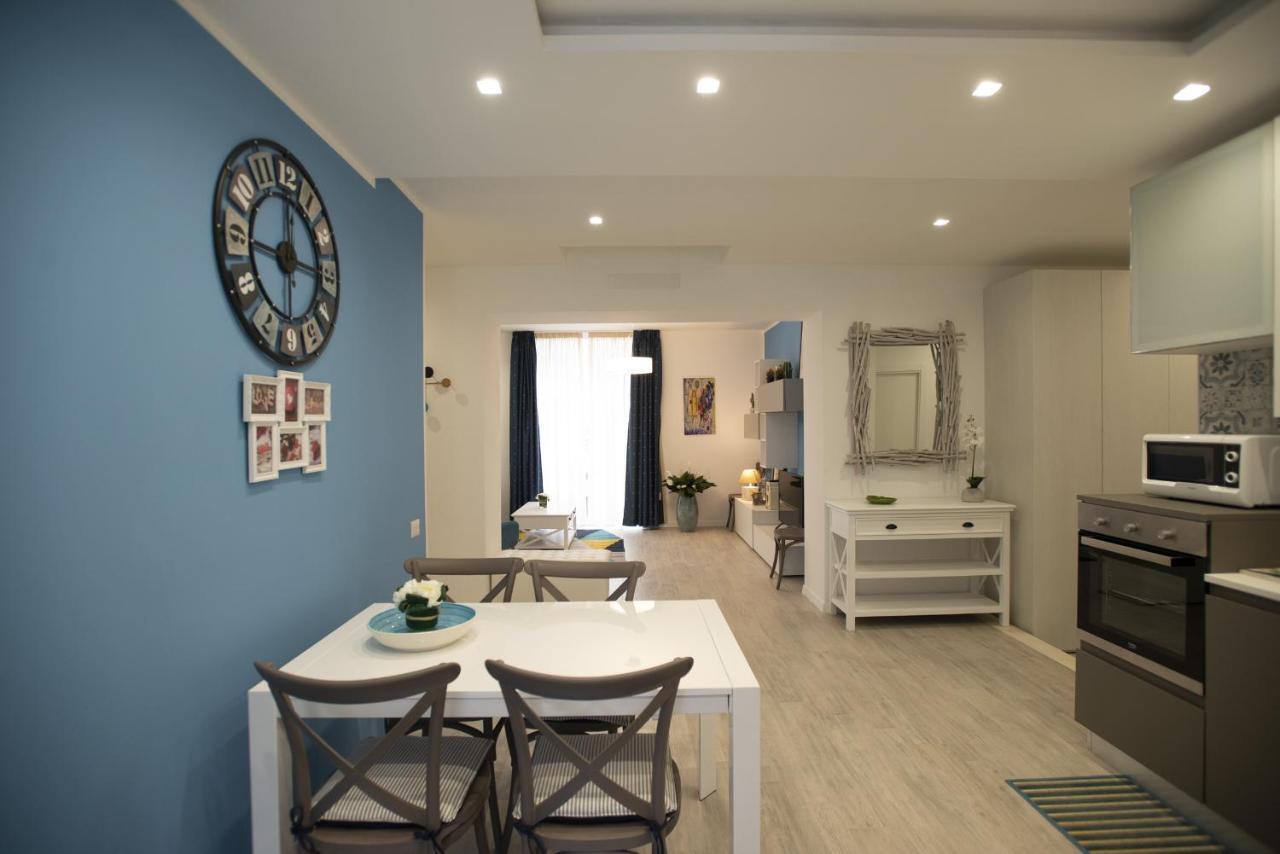 Appartamento Roberto House Fertilia Bagian luar foto