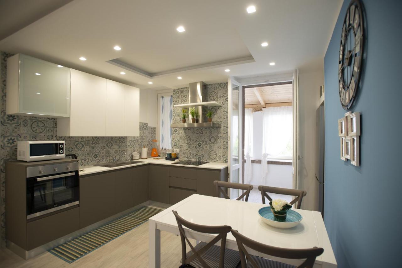 Appartamento Roberto House Fertilia Bagian luar foto