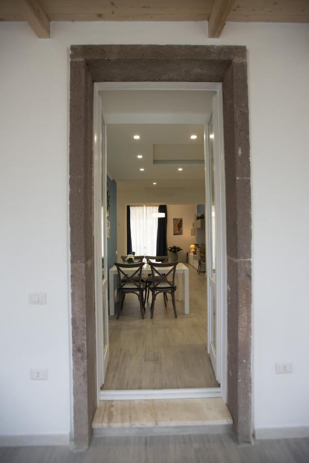 Appartamento Roberto House Fertilia Bagian luar foto